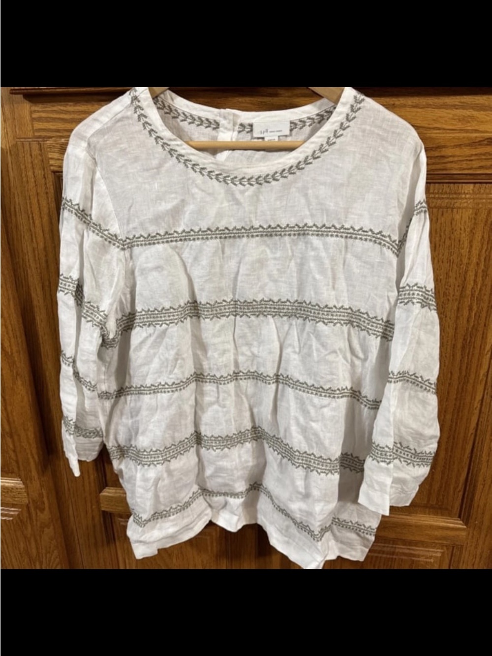 J. Jill White Linen Peasant Tunic with Gray Embroidery